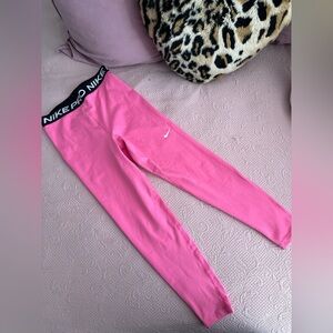 Nike Pro leggings